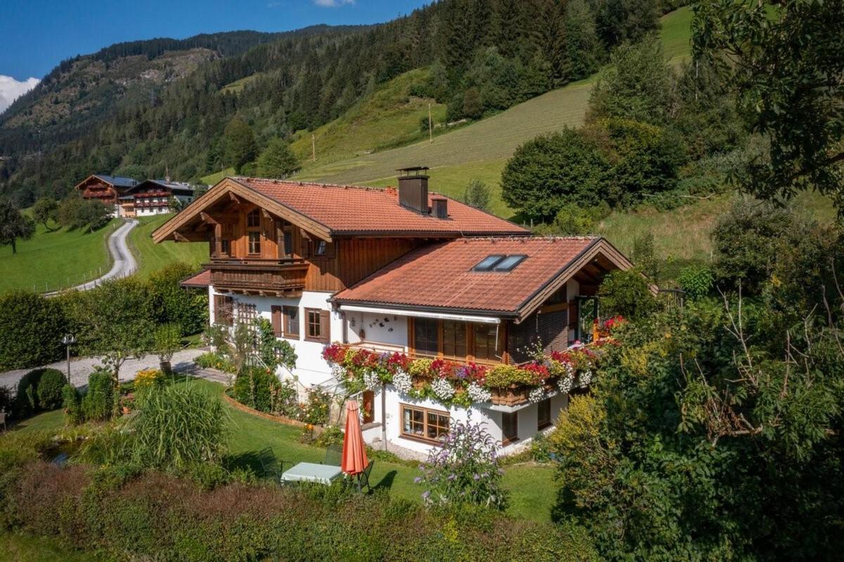 Ferienwohnung Martinsklause Maishofen Exterior foto